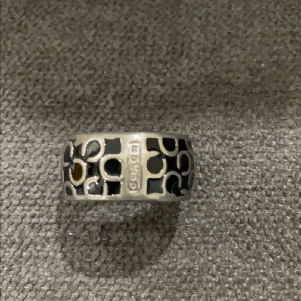 Coach ring - Picture 2 of 4
